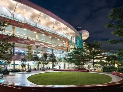 Mall & Pusat Belanja